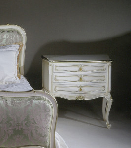 Тумбочка Ls XV BELLONI 2090