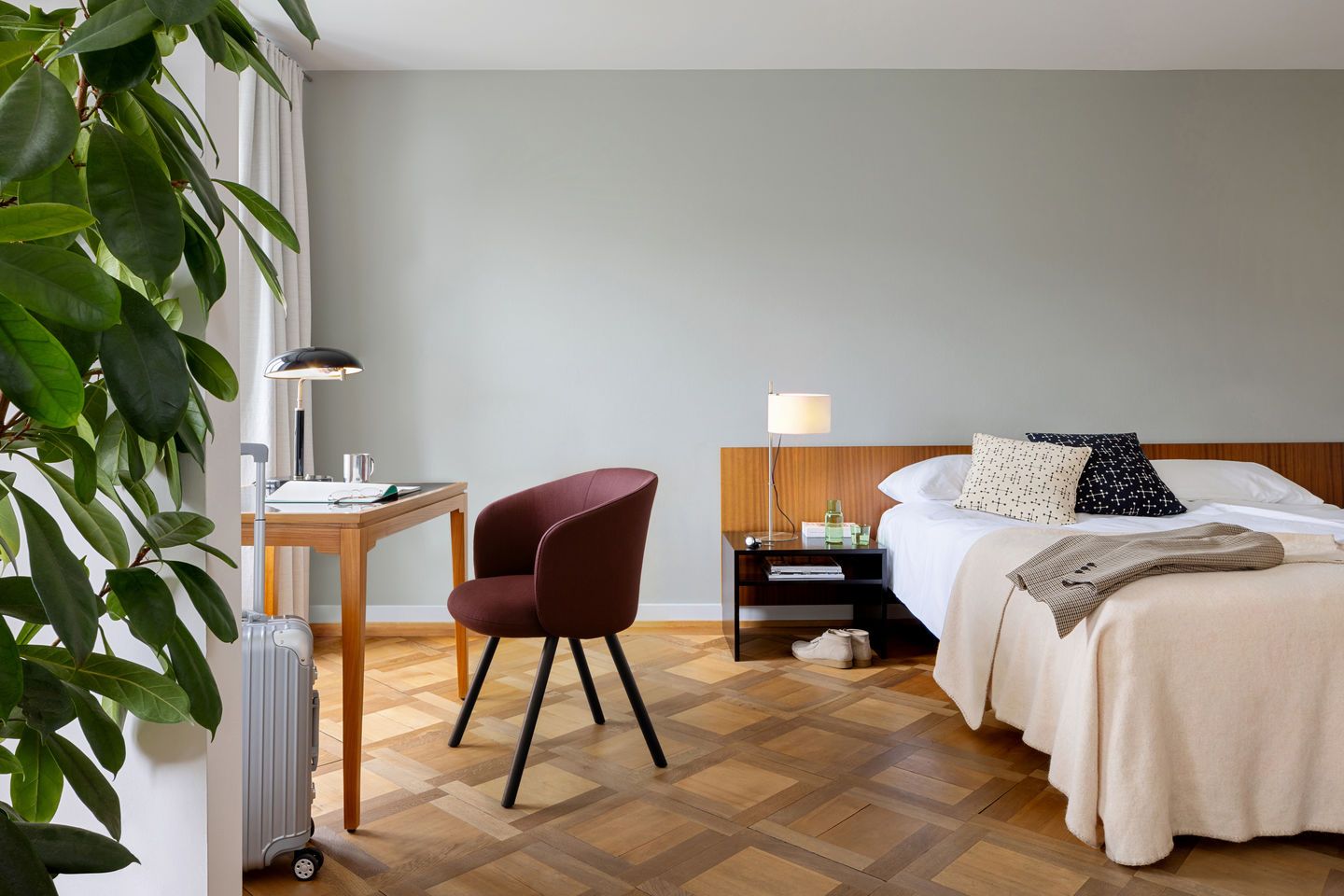 Мягкий стул с подлокотниками VITRA Mikado ARCH-00071588 - Вид №14