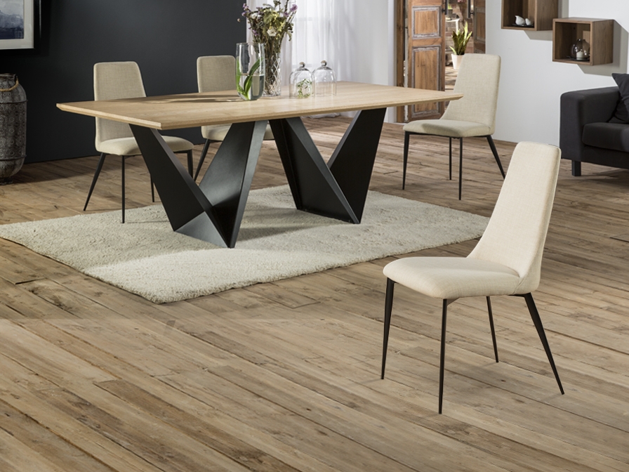 064196 Бежевый стул Schuller Osford  - Вид №1