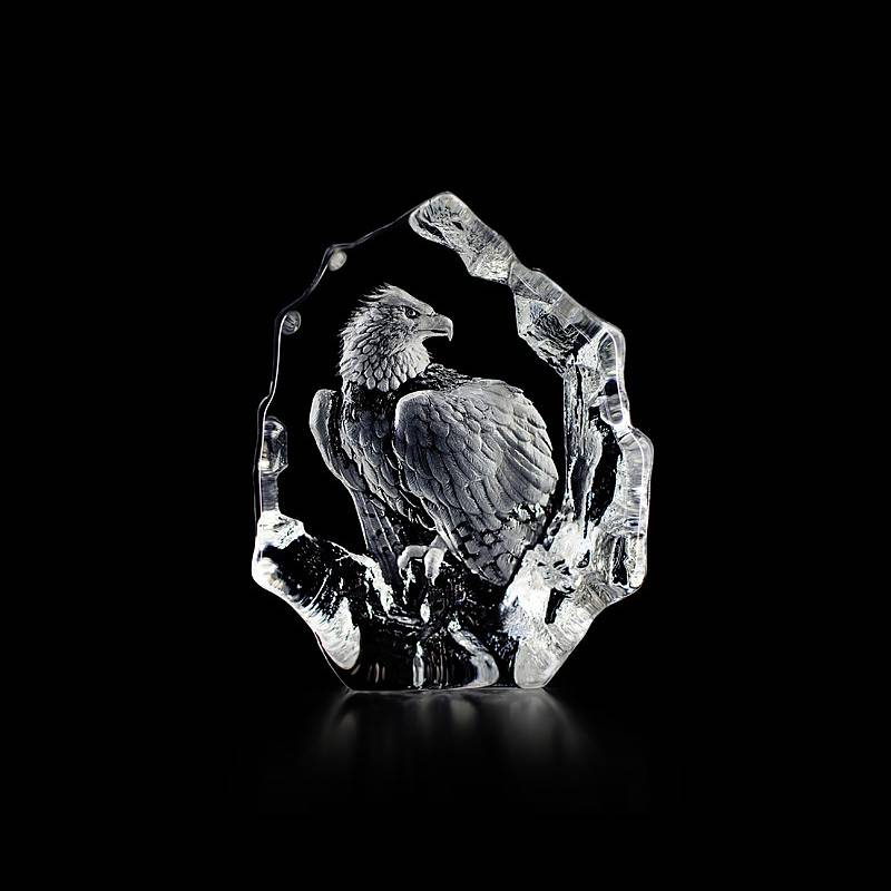33574 Скульптура из прозрачного хрусталя "Белоголовый орлан", 110/140 мм. Maleras 