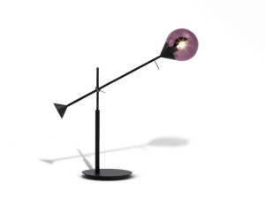 Светодиодная настольная лампа