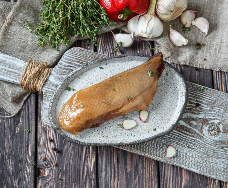 4734 Филе утиной грудки сырокопченое Вкусляндия 