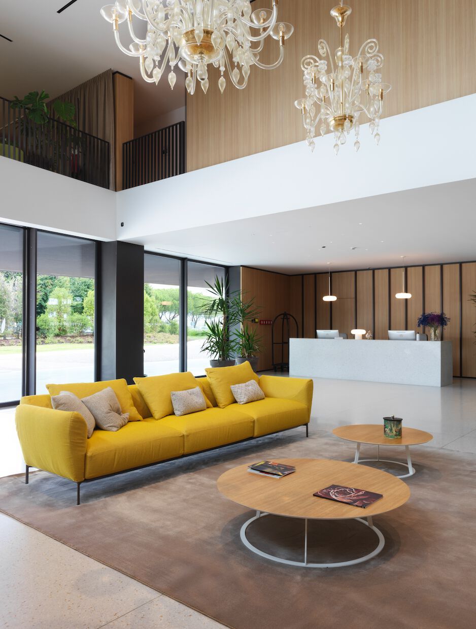 Линейный диван Casamania & Horm ELLA ARCH-00070869 - Вид №12