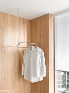 T3L L-образный подвесной шкаф с платяной штангой и 3 вращающимися крючками PHOS