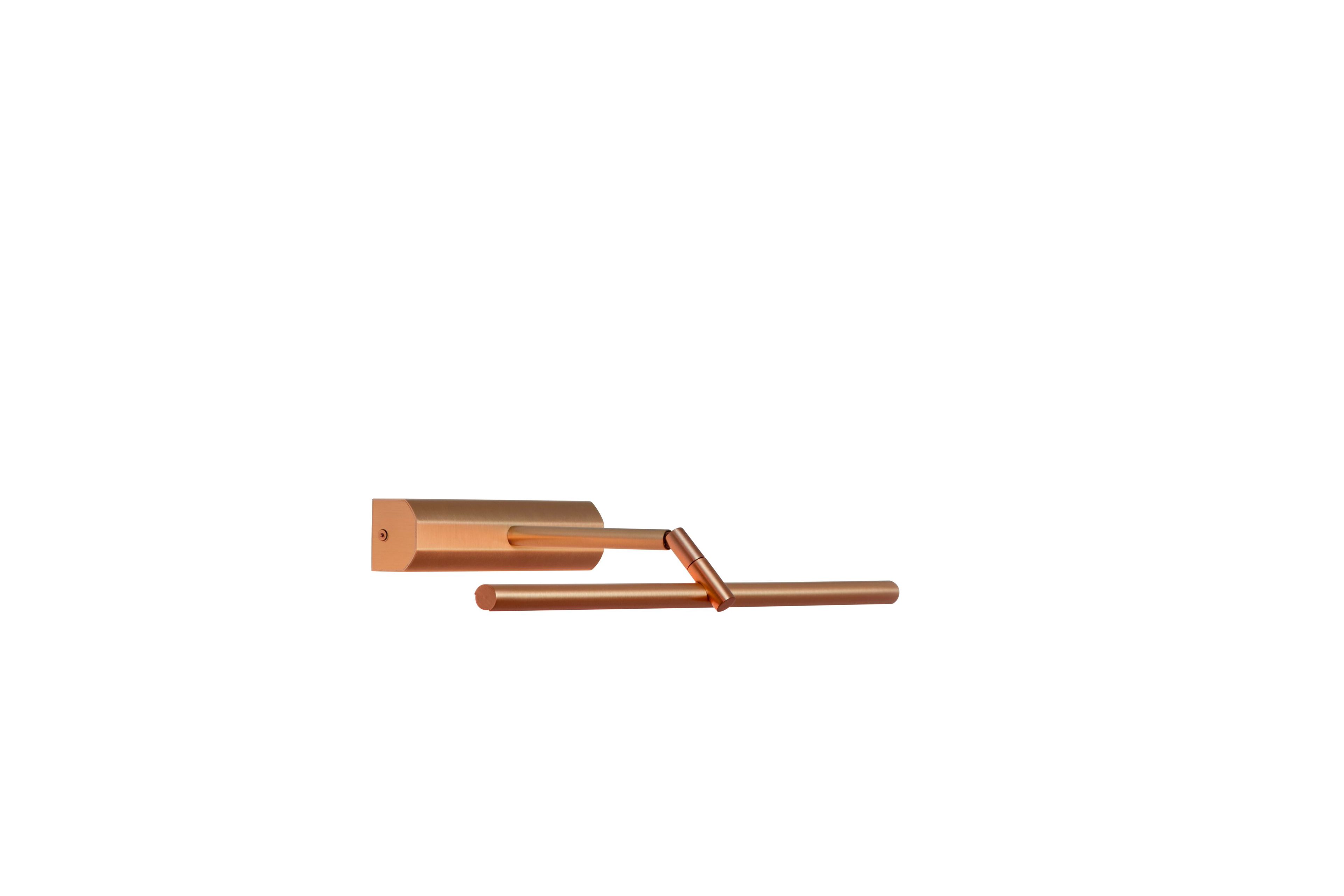 Латунный светодиодный настенный светильник для картин CVL Luminaires Airy ARCH-00060345 - Вид №9