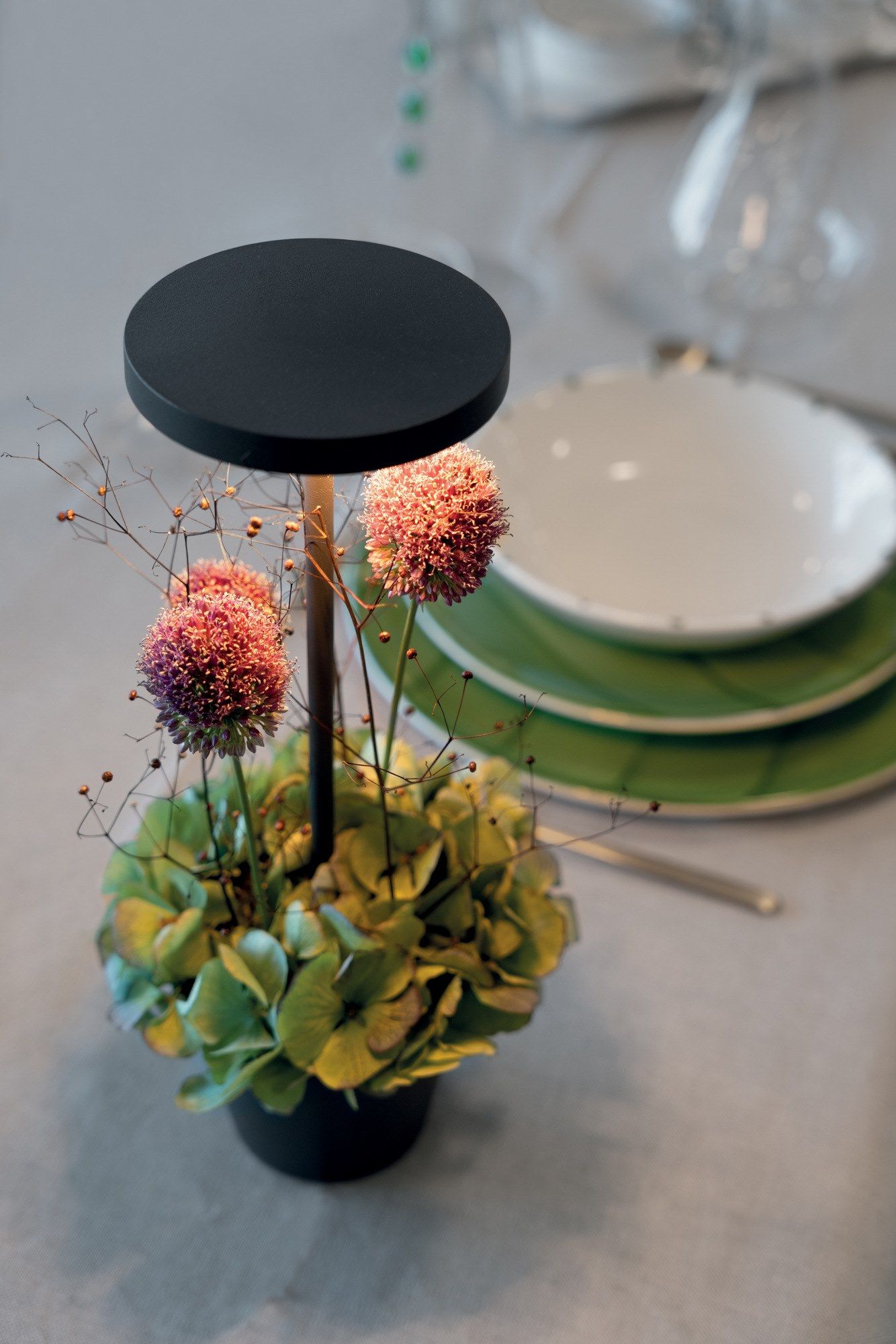 Алюминиевая аккумуляторная батарея настольная лампа Zafferano Poldina ARCH-00059520 - Вид №15