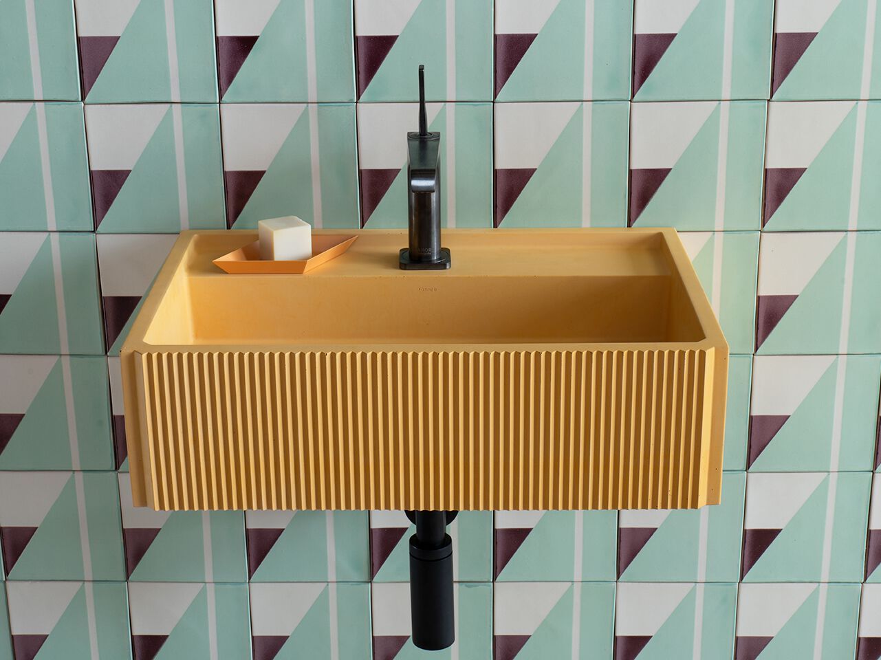 Бетонный подвесной прямоугольный умывальник Formed ELBA ARCH-00152569