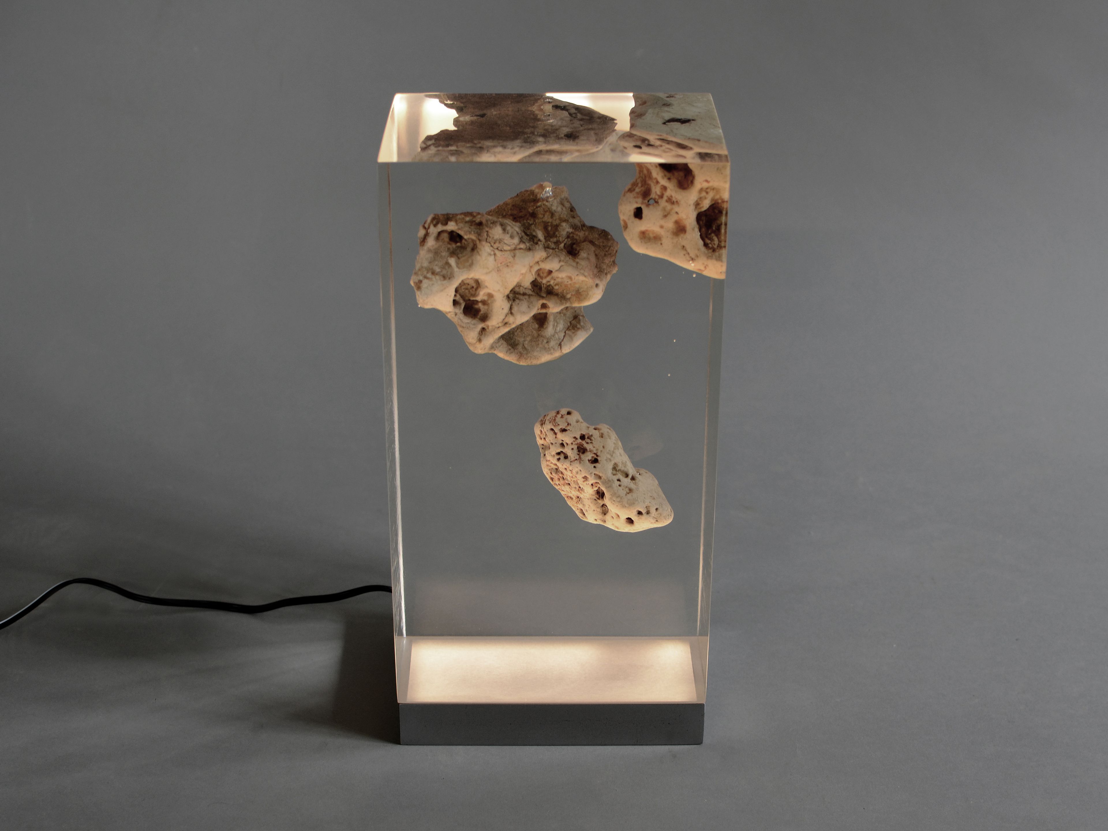 Светодиодная настольная лампа alcarol Bedrock ARCH-00087260 - Вид №1