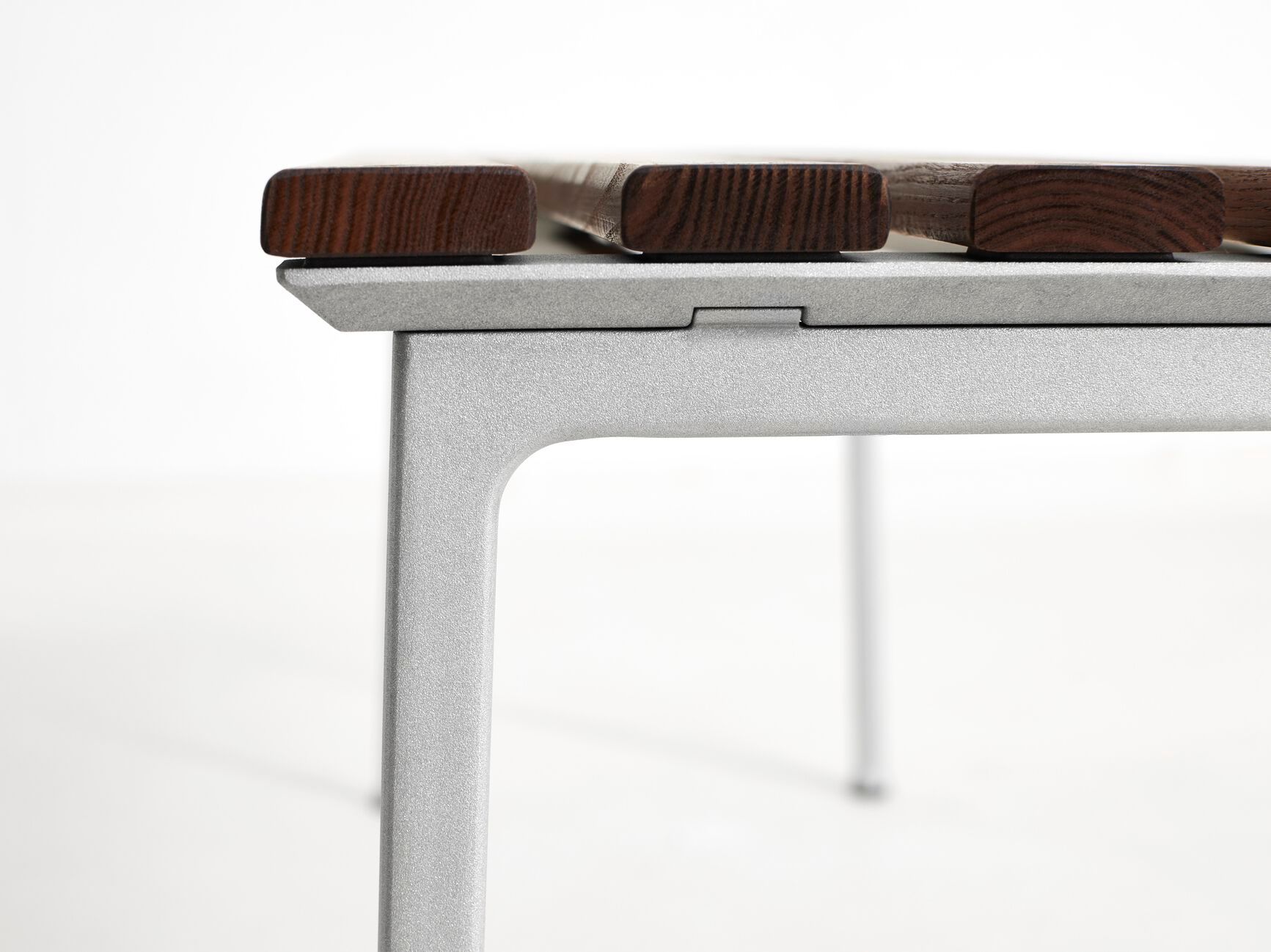 Садовая скамейка из ясеня Hay Траверс ARCH-00101349 - Вид №1