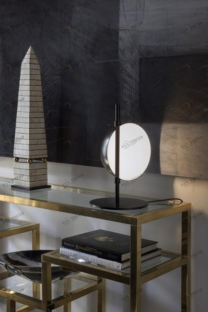 Oluce Низковольтная светодиодная настольная лампа с отраженным светом из металла Superluna sun-id-1383469
