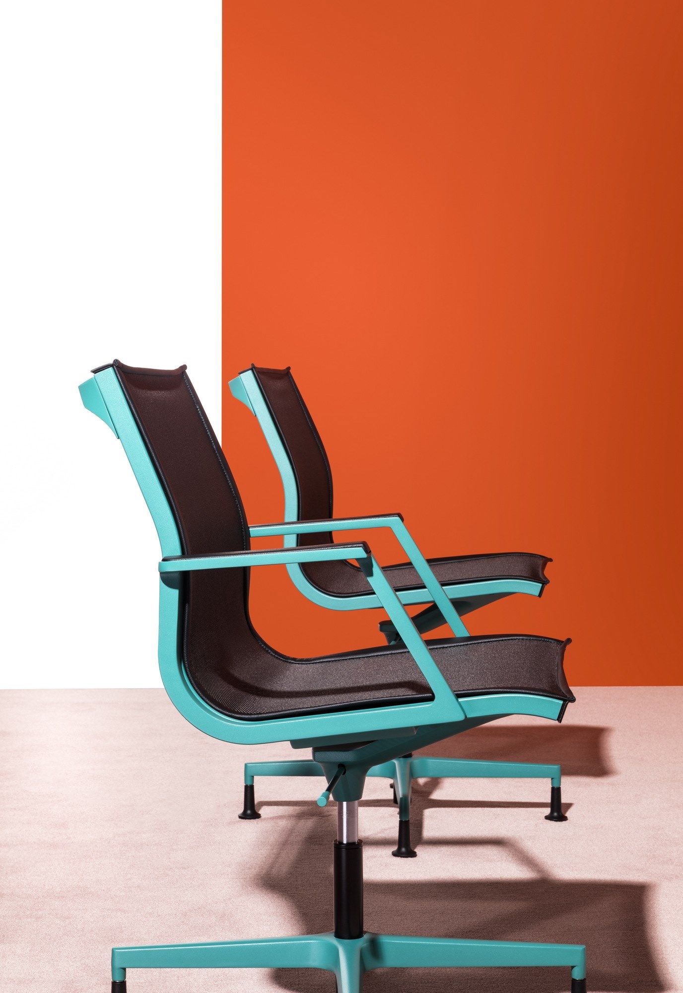 Операционный офисный стул с подлокотниками 4 спицы Luxy Nulite ARCH-00139168 - Вид №3