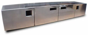 ICI ET LÀ Комод из нержавеющей стали Handmade metal furniture by ici et là