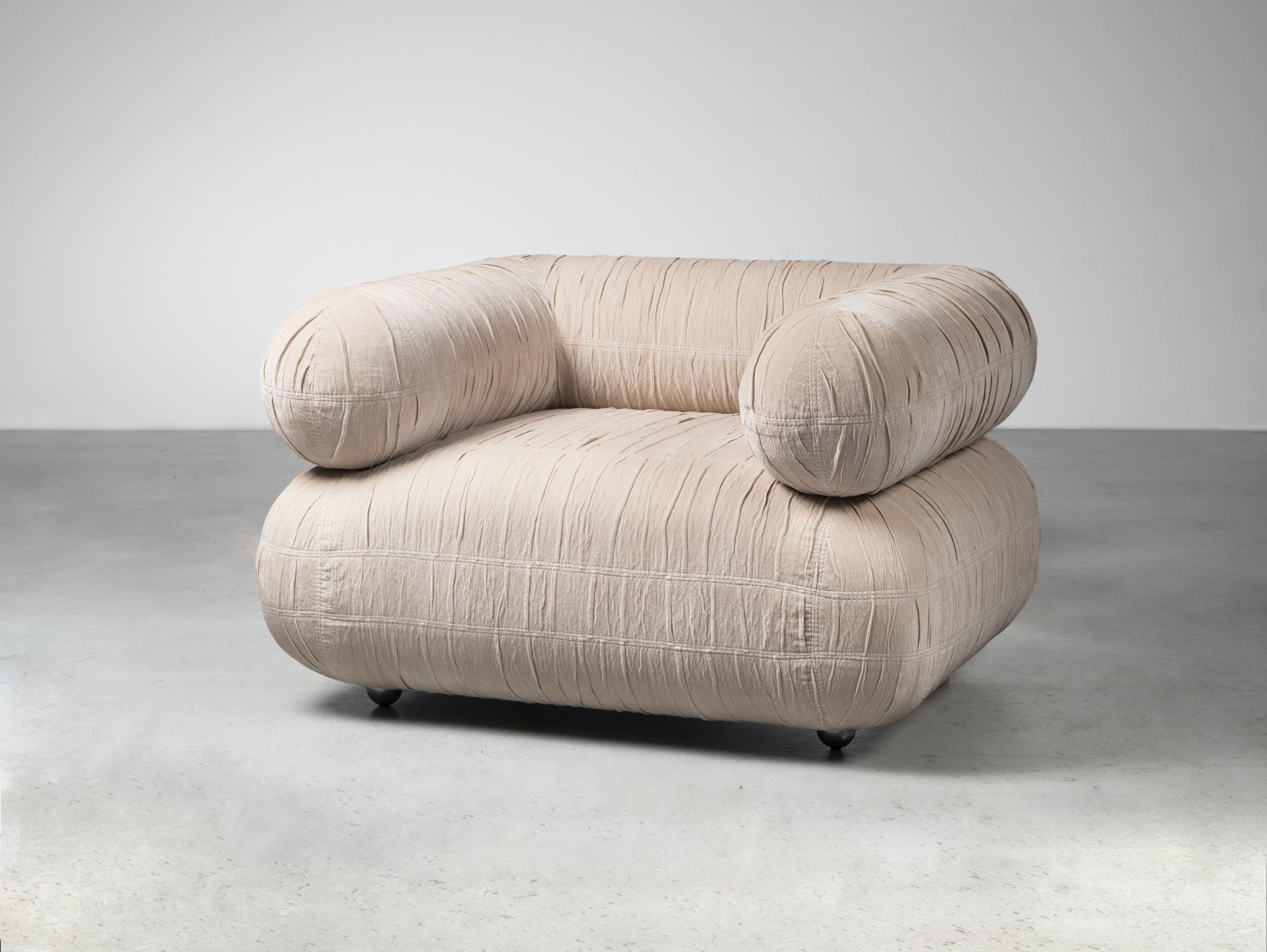 Тканевое кресло с подлокотниками The House of Lyria DIOMIRA ARCH-00124004 - Вид №1