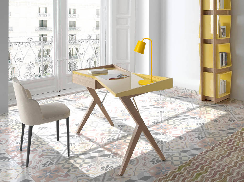 Письменный стол с ящиком деревянный с желтым Comodidad от Angel Cerda ANGEL CERDA  345212 Бежевый;желтый  - Вид №2