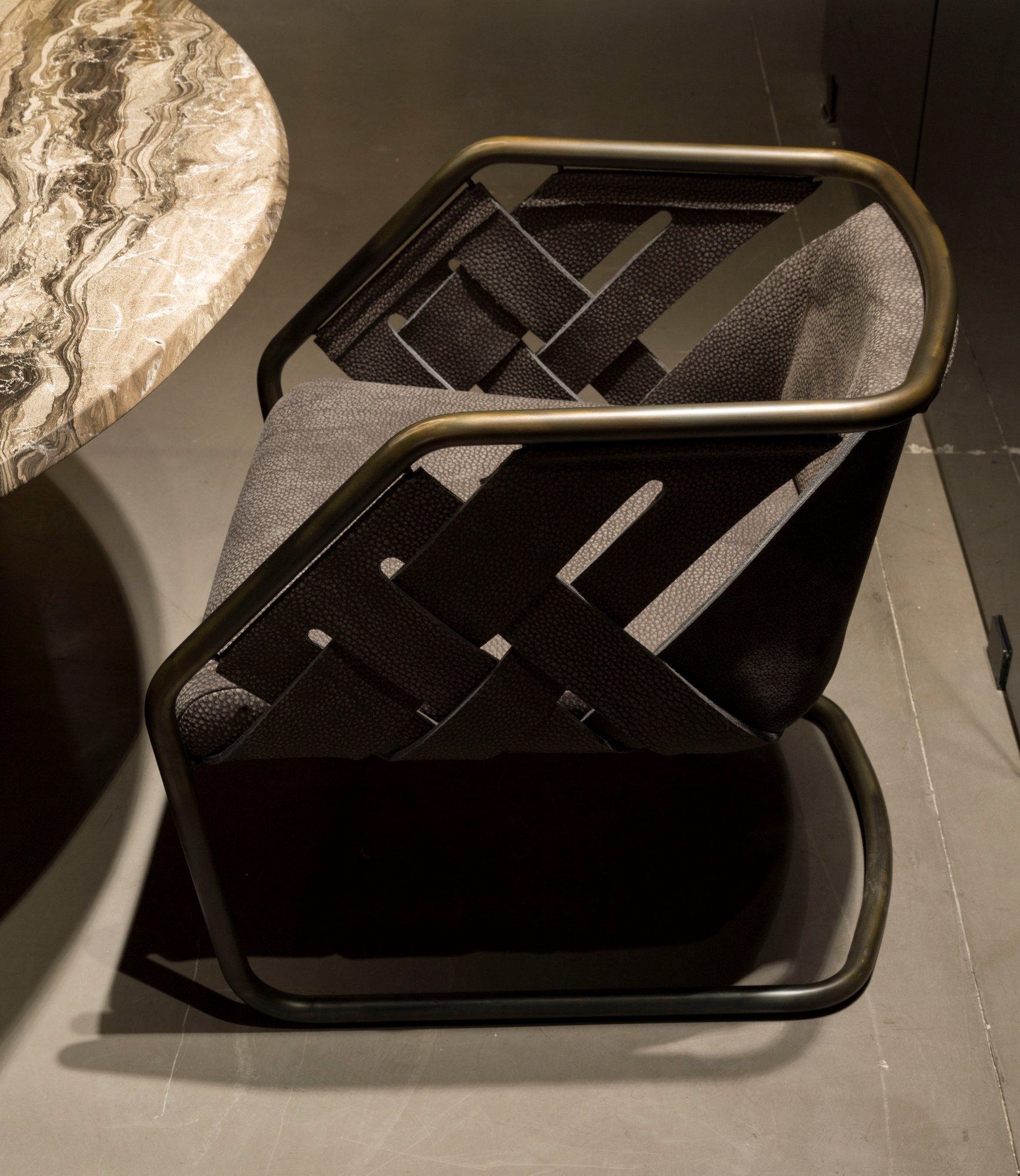 Кожаный мягкий стул с металлическим каркасом Henge Strip ARCH-00146838 - Вид №10