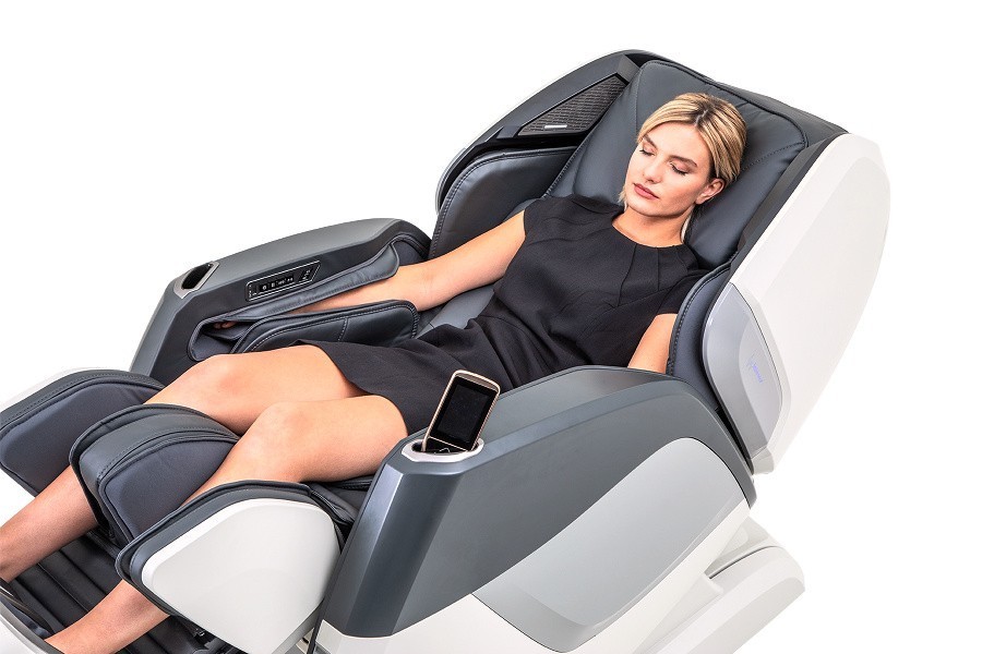 aura Массажное кресло GREY BLACK с инновационным 4D массажем CASADA  - Вид №5
