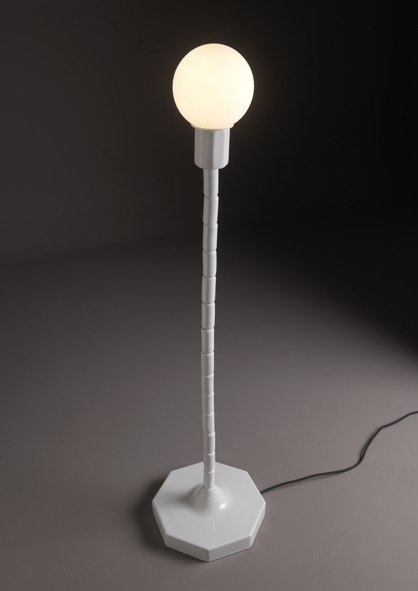 Керамическая светодиодная напольная лампа Ceramica Flaminia Косметика ARCH-00041608 - Вид №13