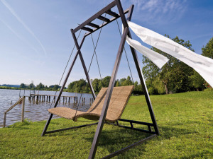 98.00.0907 Heaven Swing Set Натуральный / Черный 2 шт. - в том числе 1 двуспальная кровать натуральная, 1 каркас черный Mbm