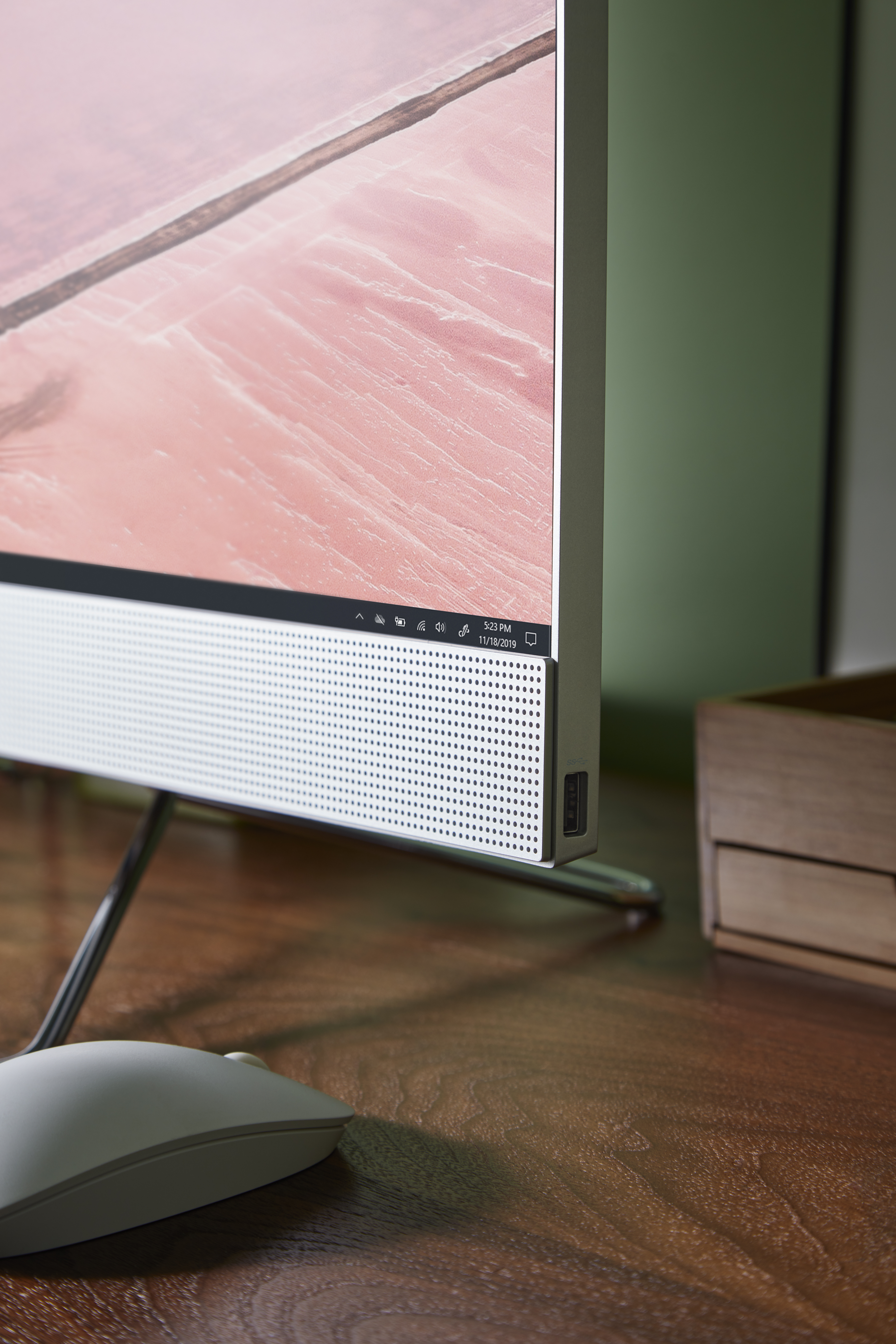 14Q50EA#ACB 27-dp0017ur aio 27"(1920x1080)/amd ryzen 3 4300u(2.7ghz)/4096mb/256ssdgb/nodvd/int:amd intergrated graphics /cam/wifi/war 1y/natural silver/w10 + usb kbd, usb mouse HP Santreyd  - Вид №8