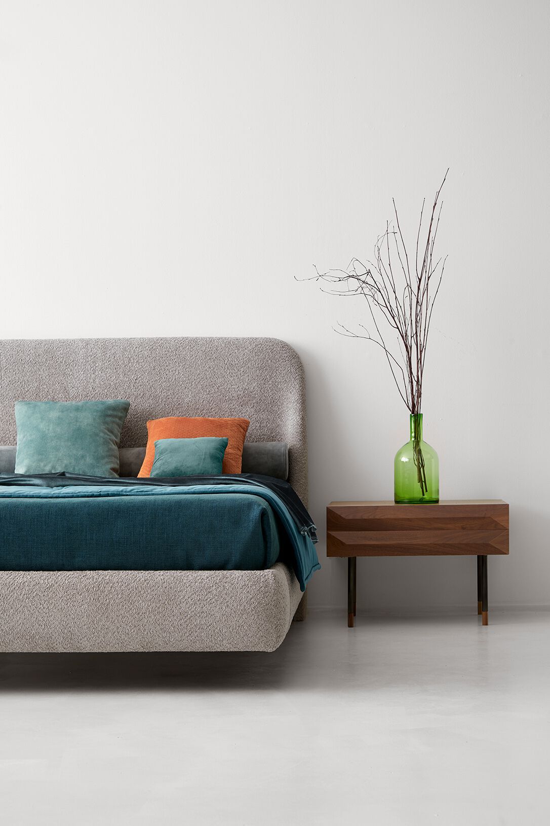 Прикроватная тумбочка из орехового дерева с ящиком Modesign Йорк ARCH-00077207 - Вид №3