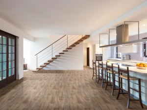 Нескользящий виниловый пол с эффектом дерева