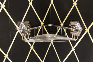 Металлический держатель дозатора