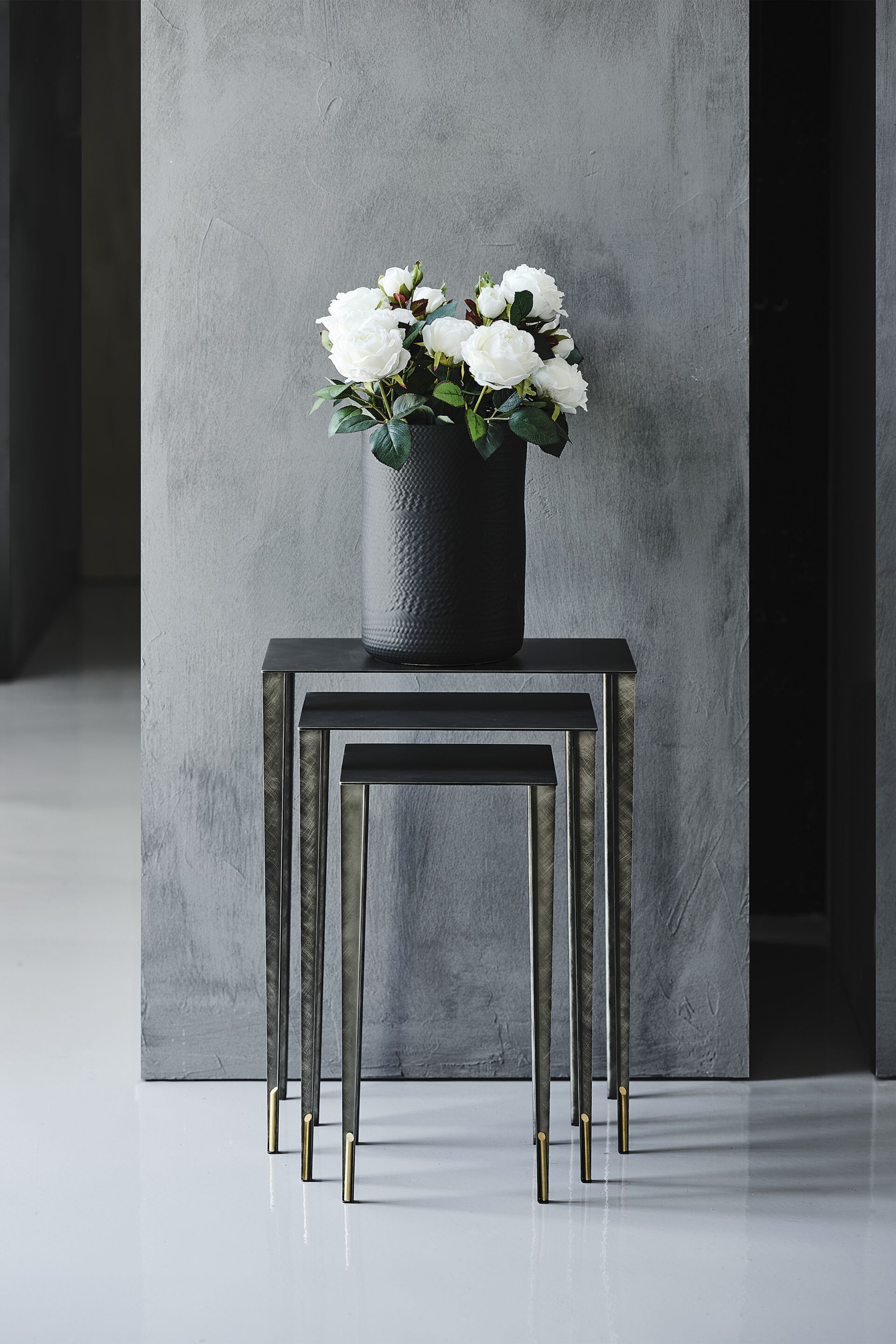 Высокий стальной журнальный столик Cattelan italia SPILLO ARCH-00095274 - Вид №3