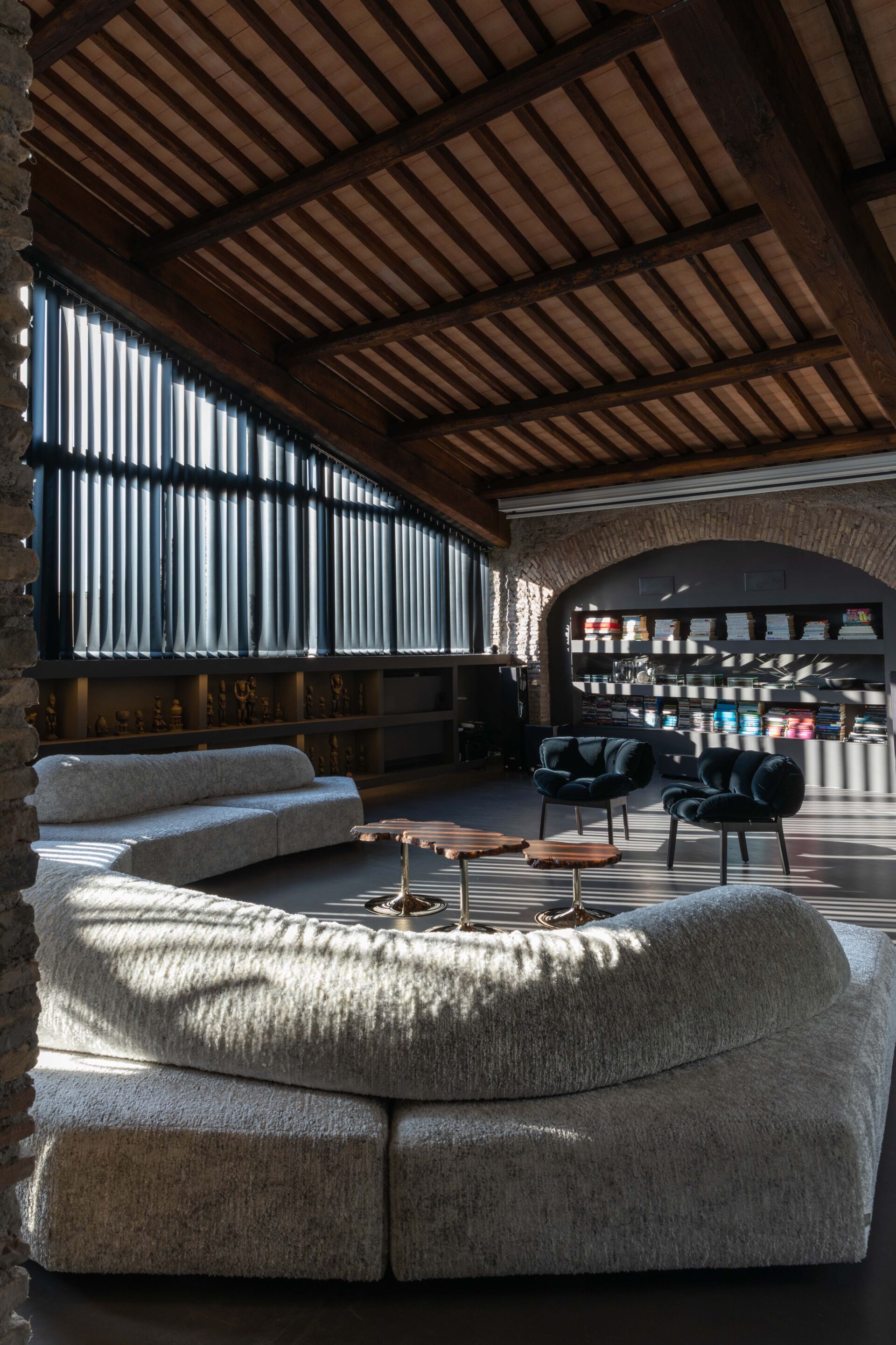 Диван Edra для интерьера ARCH-00099422 - Вид №24