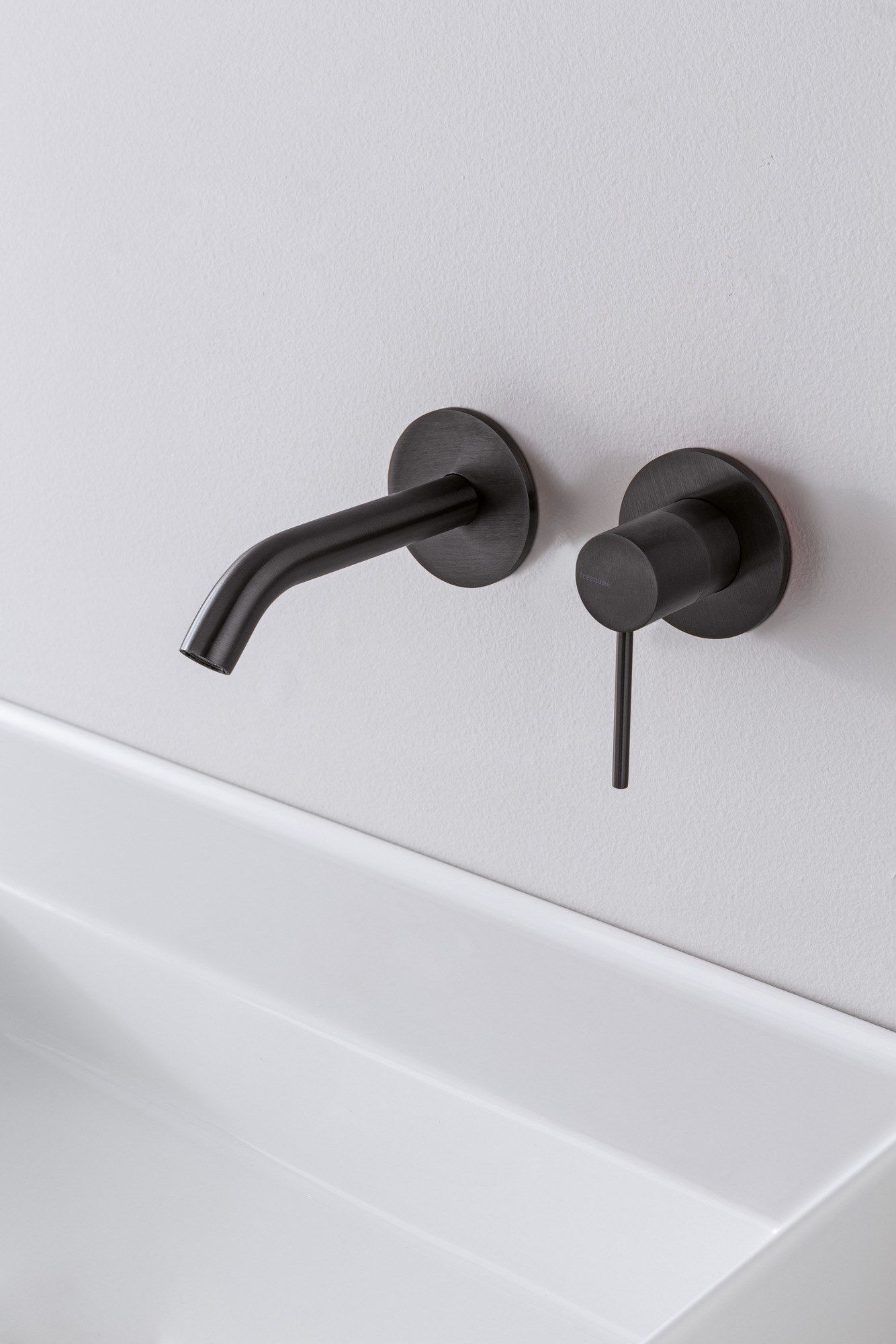 Однорычажный смеситель для раковины из нержавеющей стали Rubinetterie Treemme 40 мм ARCH-00094769 - Вид №1