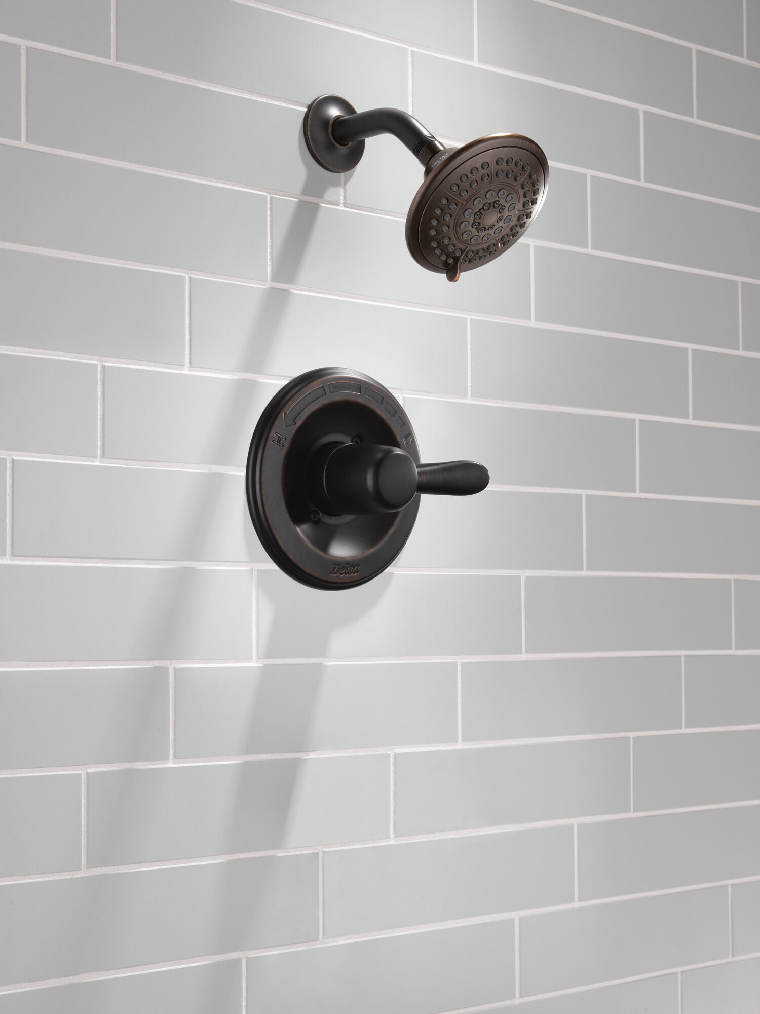 T14238-RB Облицовка для душа Monitor® серии 14 Delta Faucet Lahara Венецианская бронза  - Вид №5