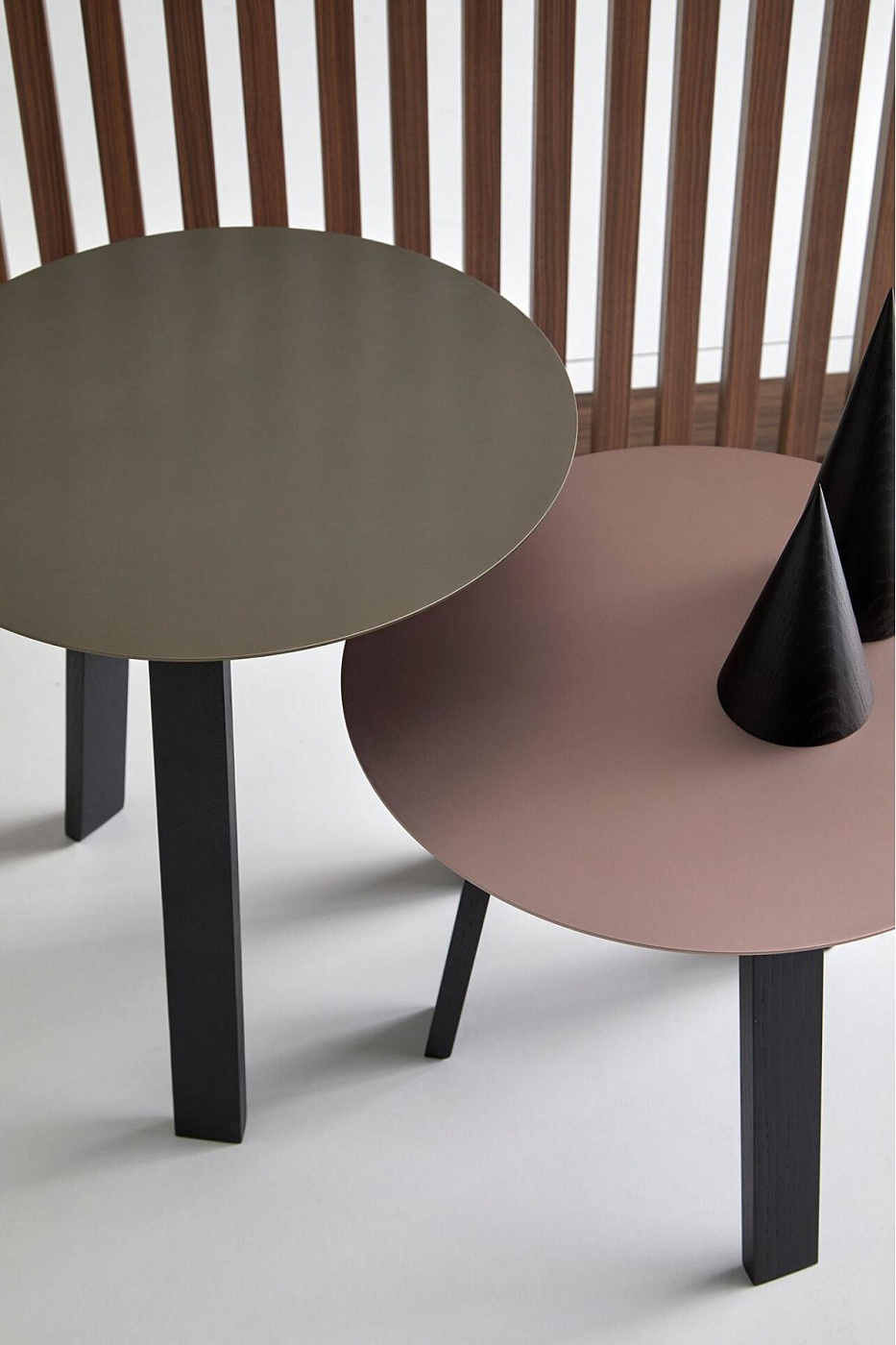 075639 Круглый журнальный столик Punt Mobles Stockholm Santreyd - Вид №3