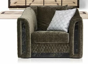 Formitalia Мягкое бархатное кресло с подлокотниками Royal