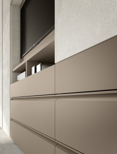 Деревянный шкаф со встроенным телевизором