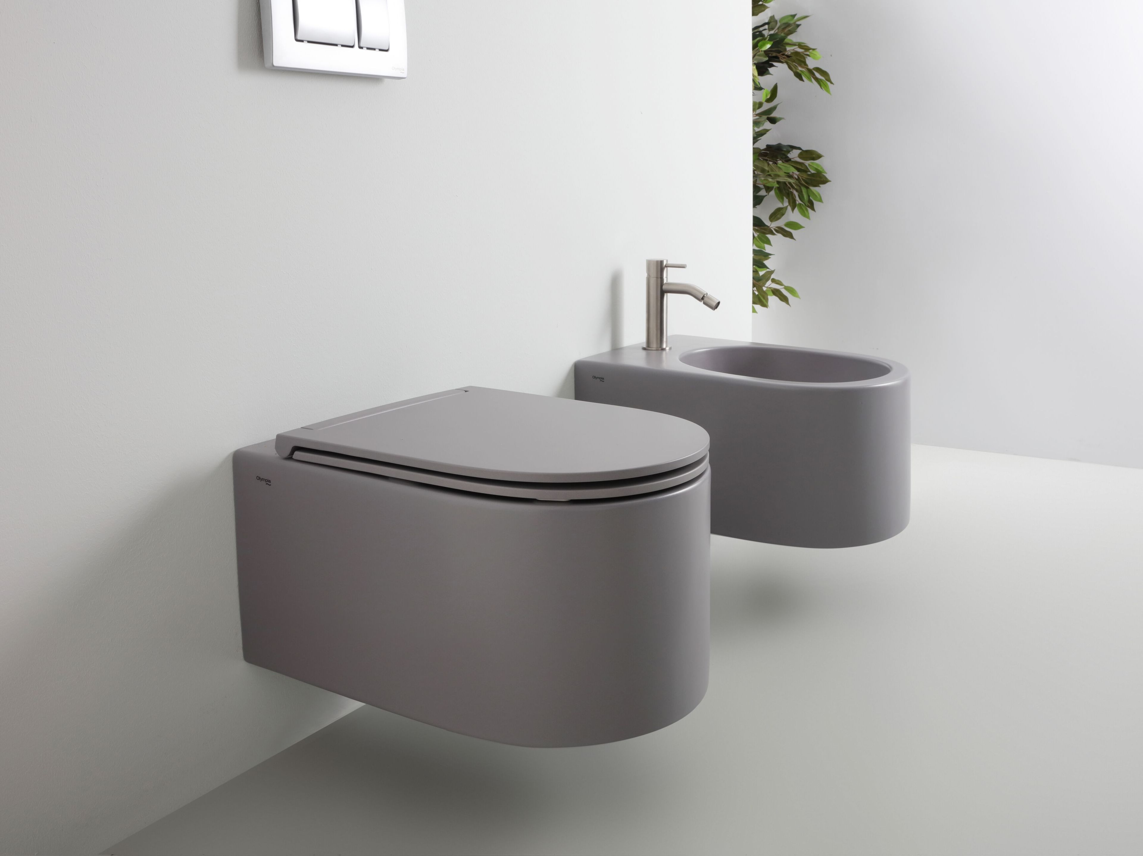 Туалет висит в витрине без бриды Olympia Ceramica Monolith ARCH-00078977 - Вид №1