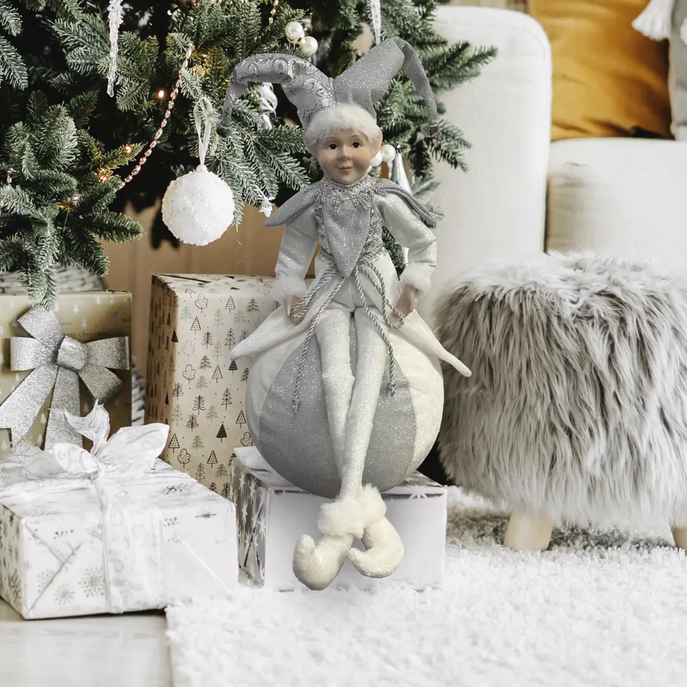 89381689 Декоративная фигура кукла Арлекин на шаре 40.5x20 см серебряный STLM-1407811 Santreyd Christmas