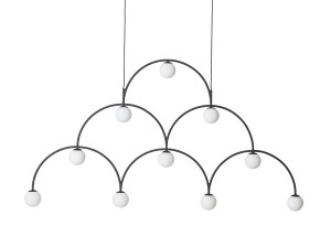 Подвесной светильник из металла и опалового стекла