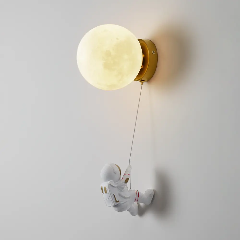 Бра Freya Cosmic — современный настенный светильник с серебристым покрытием 89375761 STLM-1391156