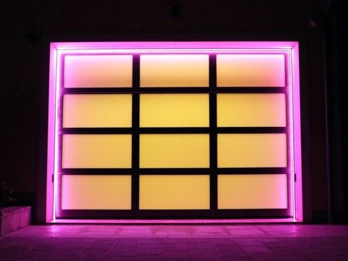 Breda Линейный световой профиль для секционных ворот sun-id-1434399 - Вид №2