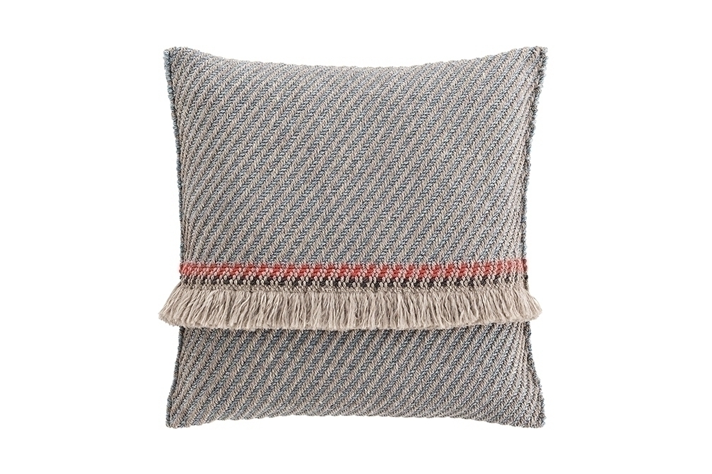 070786 Подушка GL Diagonal almond-blue 70x70 GAN Garden Layers - Вид №2