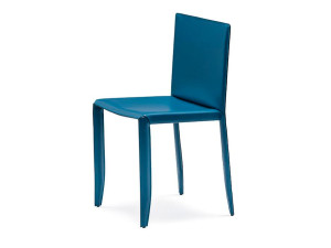 Кожаный стул