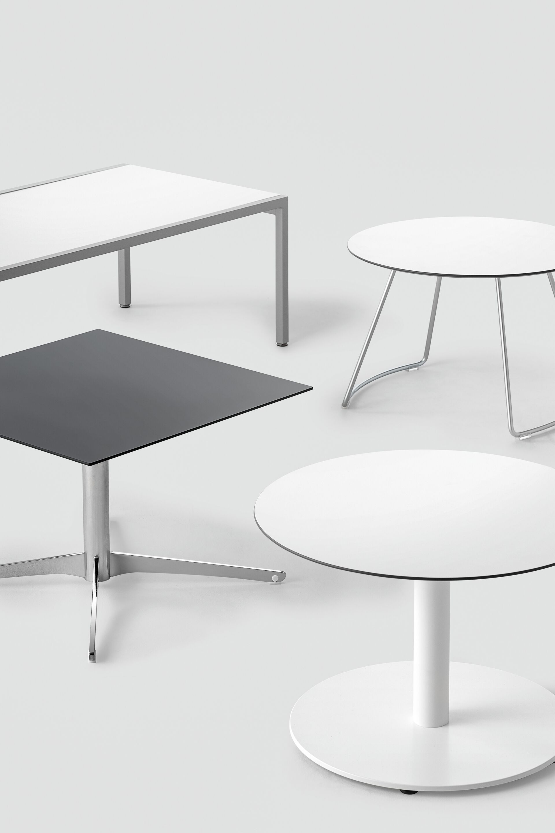 Круглый низкий журнальный столик в HPL Kastel Kaleox ARCH-00134903 - Вид №2