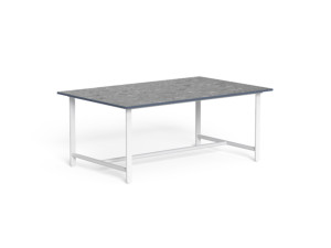 Прямоугольный садовый столик из керамогранита