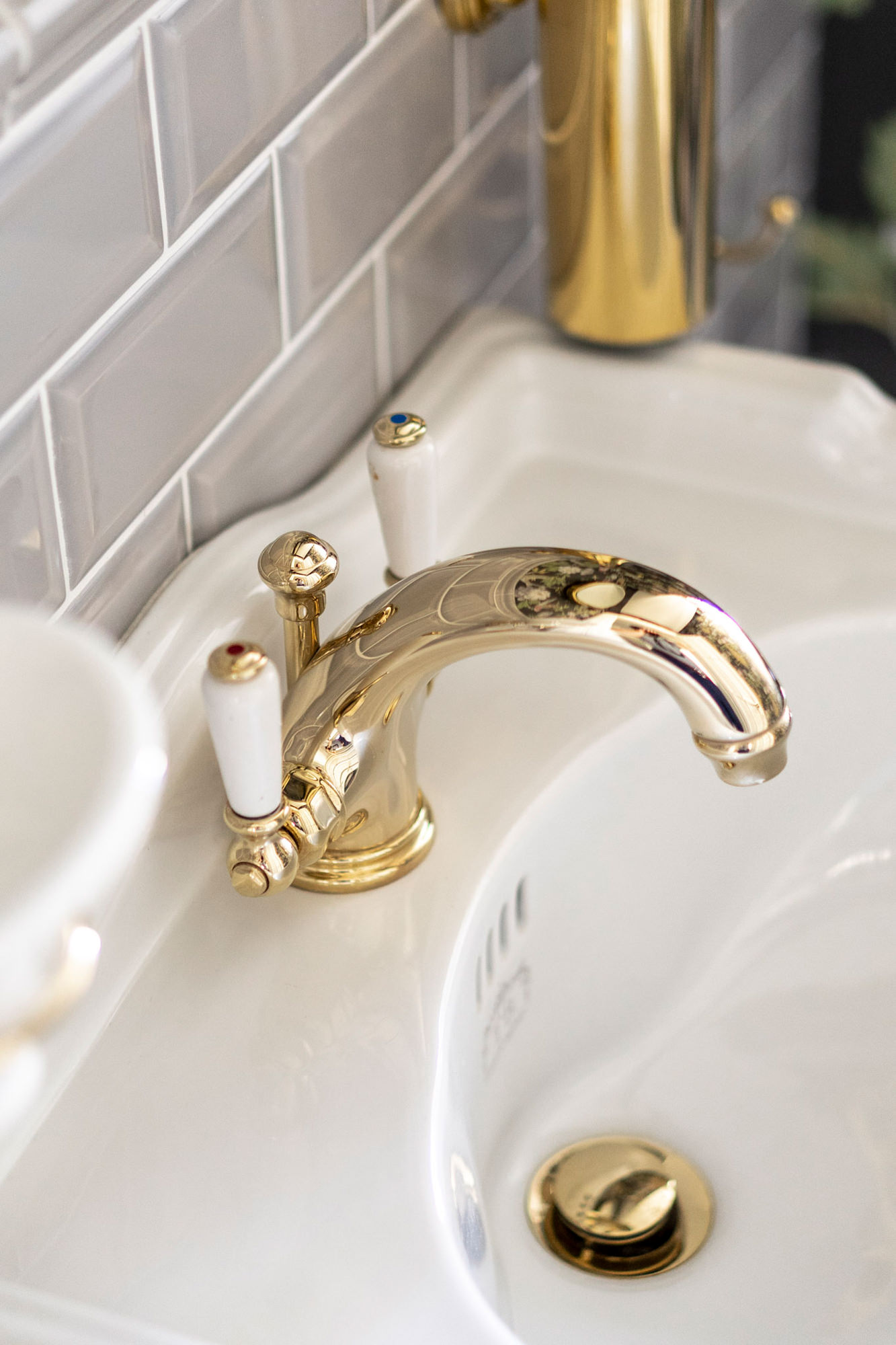 Traditional bathrooms LEVER Perrin & Rowe Waschtisch Mischbatterie 3635 Pr3635.nk  - Вид №1