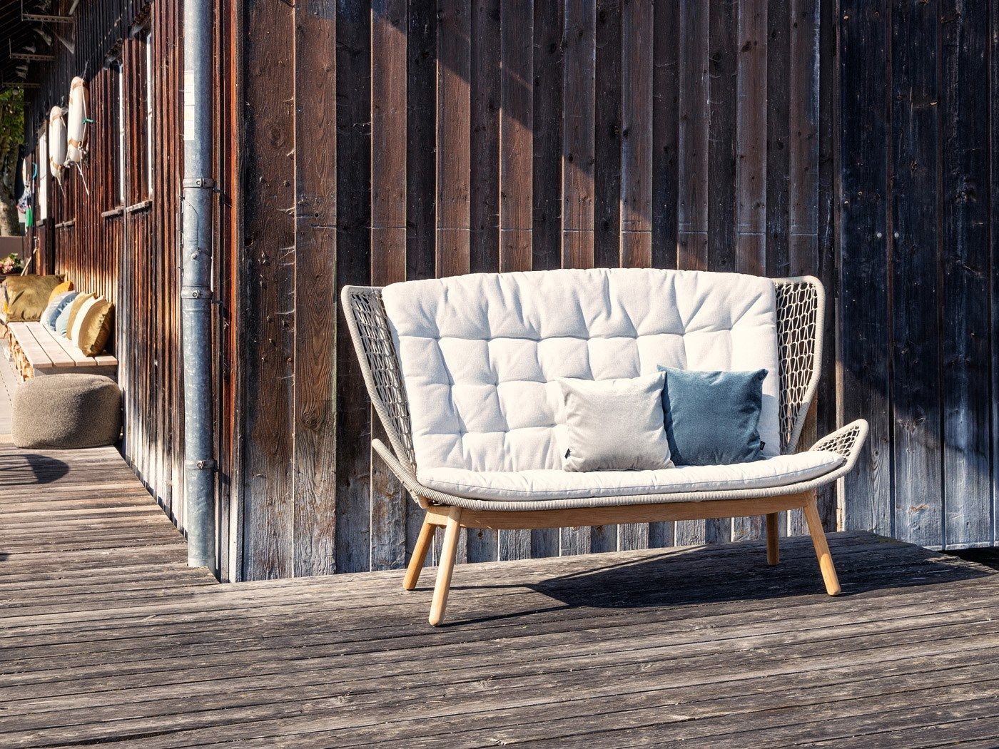 2-местный тканевый садовый диван FISCHER MÖBEL Wing Light ARCH-00054359 - Вид №1