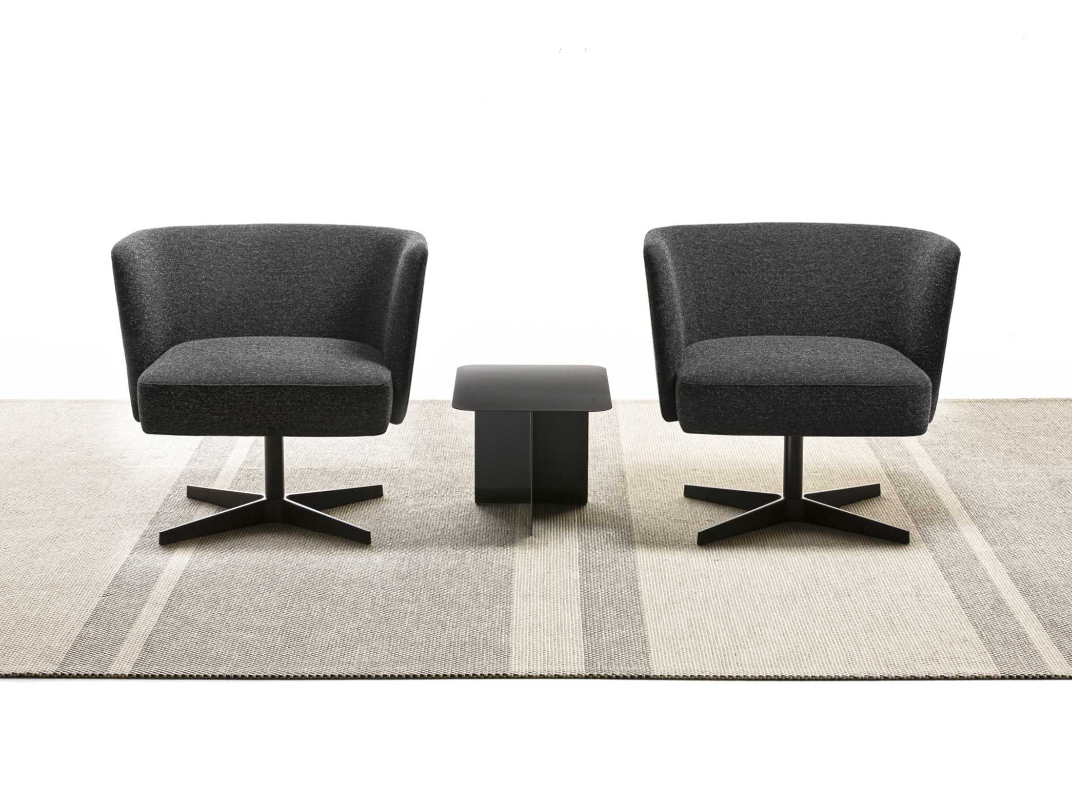 Тканевое кресло с подлокотниками La Cividina велюр ARCH-00147819 - Вид №1