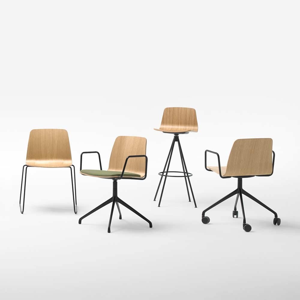 Офисное кресло с регулируемой высотой из дуба с подлокотниками с 5 спицами INCLASS Varya Wood ARCH-00013438 - Вид №1