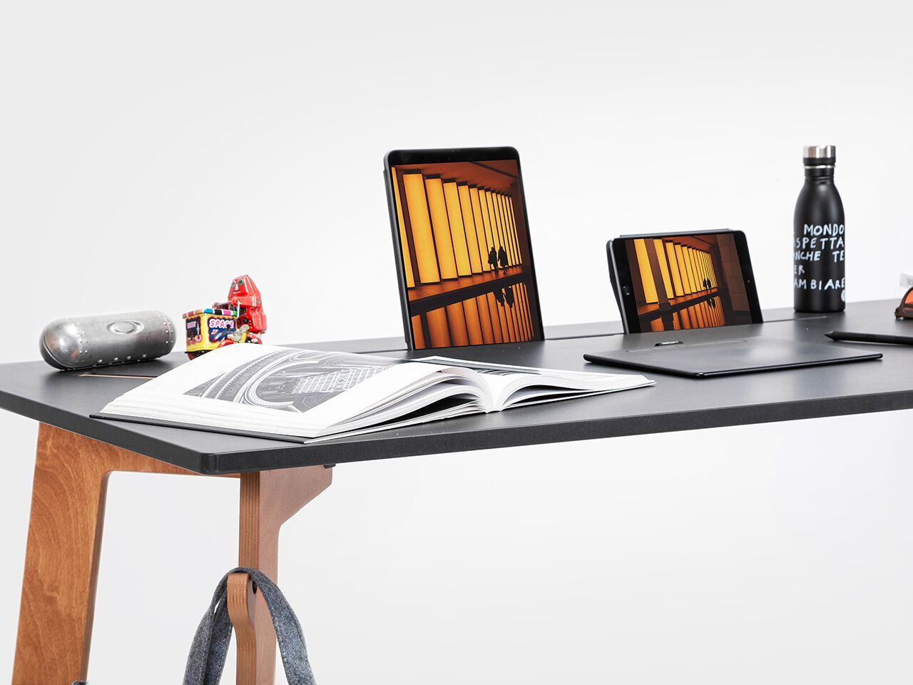 Прямоугольный рабочий стол с системой люверсов Esposit Karya ARCH-00030692 - Вид №1