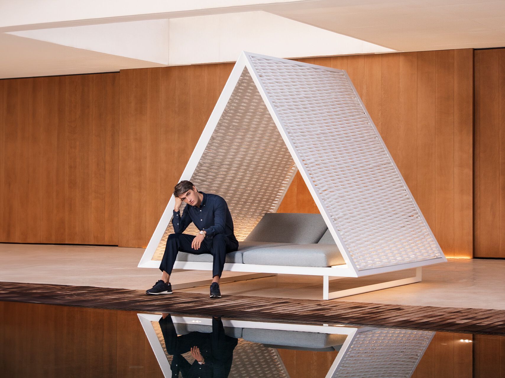 Откидная Садовая кровать с солнцезащитным козырьком Vondom Vineyard ARCH-00128436 - Вид №1