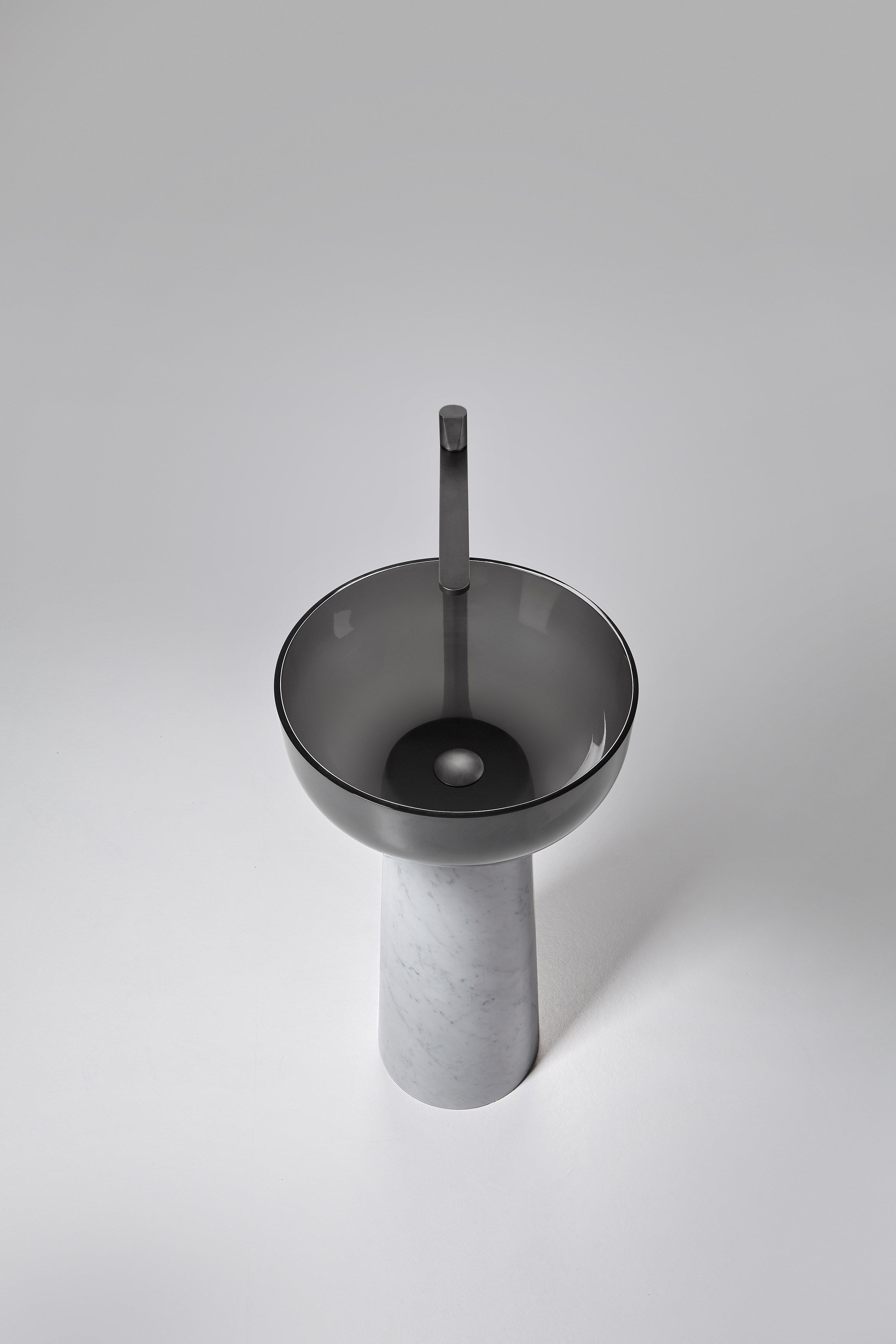 Каррарский мрамор отдельно стоящий круглый умывальник Antoniolupi ALBUME10 + ALBUME21 ARCH-00067725 - Вид №4