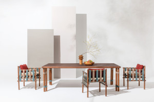 Прямоугольный садовый стол из тикового дерева